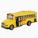 1:20 School Bus with Simulated Sounds and Lights